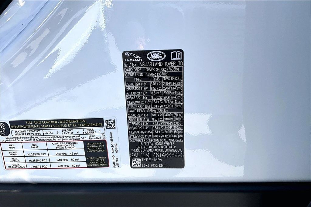 New 2026 Land Rover Range Rover Sport Dynamic SE AWD/4WD image 8
