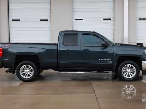 Used 2019 Chevrolet Silverado 1500 LT w/ All Star Edition AWD/4WD image 16