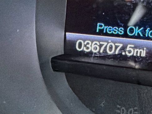 Used 2024 Ford Edge Titanium AWD/4WD image 14