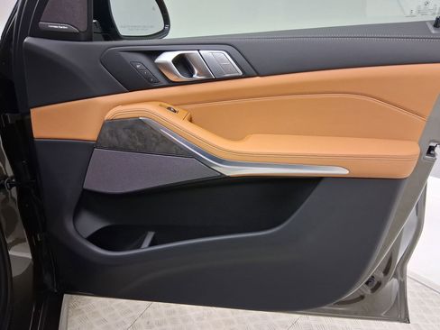 New 2026 BMW X7 xDrive40i w/ M Sport Package image 29