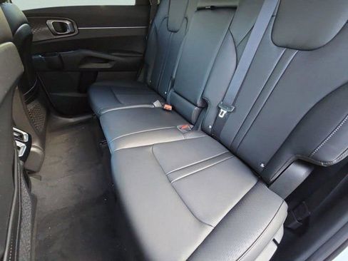 New 2026 Kia Sorento EX FWD image 30