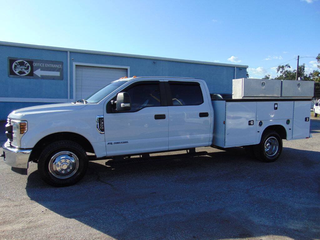 Used 2019 Ford F350 XL w/ Power Equipment Group RWD image 5