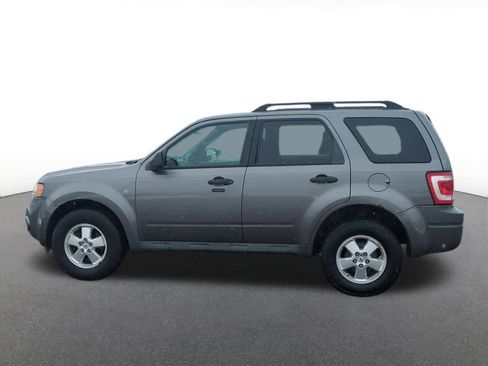 Used 2011 Ford Escape XLT image 3