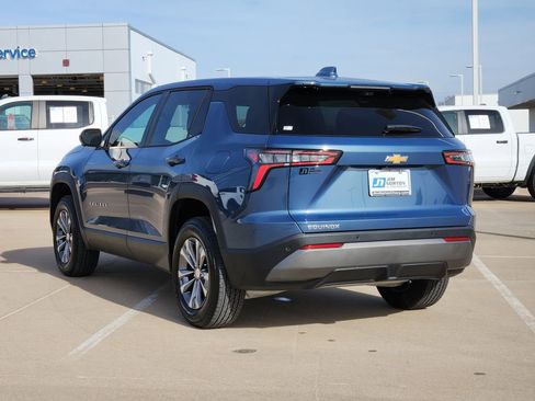 New 2026 Chevrolet Equinox LT w/ Safety and Technology Package FWD image 3