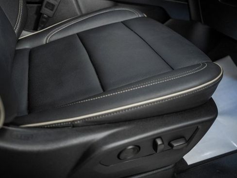 Used 2023 Chevrolet Tahoe Premier image 41