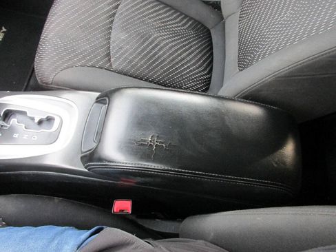 Used 2017 Dodge Journey SE w/ Flexible Seating Group FWD image 59