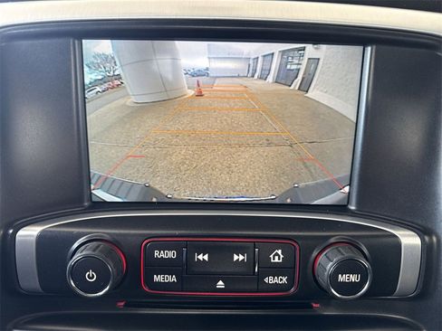 Certified 2015 GMC Sierra 1500 SLT w/ SLT Preferred Package image 15