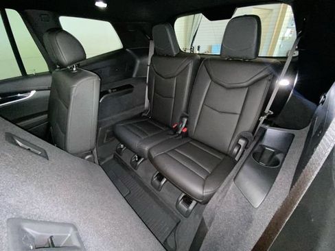 Used 2024 Cadillac XT6 Premium Luxury w/ LPO, Floor Liner Package FWD image 30