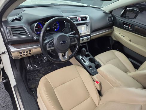 Used 2015 Subaru Outback 2.5i Limited AWD/4WD image 10