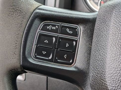 Used 2018 RAM 2500 Tradesman w/ Chrome Appearance Group AWD/4WD image 19