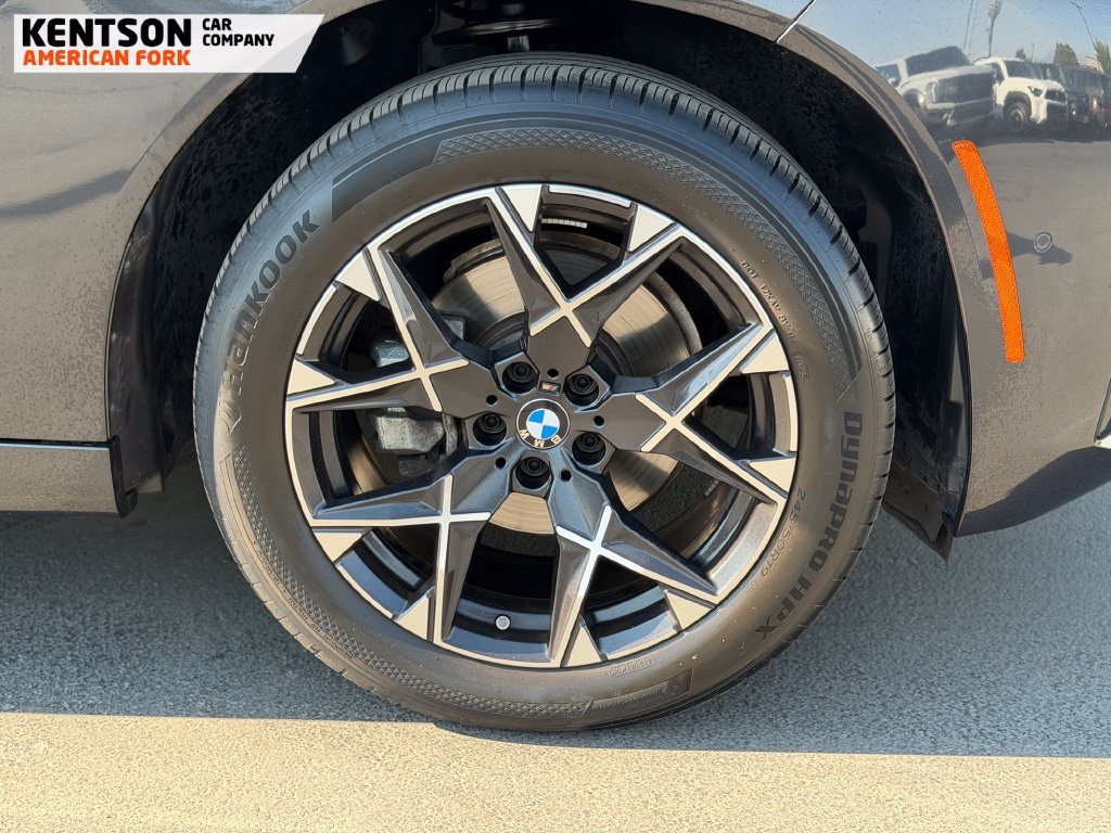 Used 2025 BMW X3 xDrive30i AWD/4WD image 12