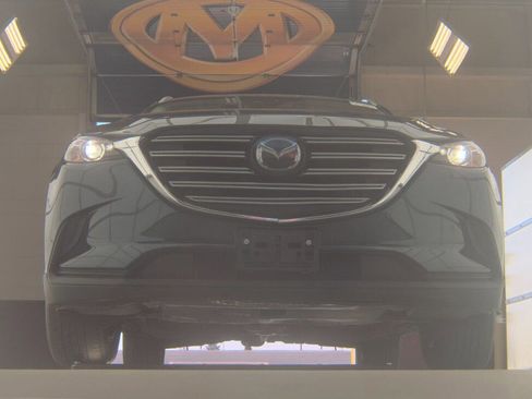 Used 2021 MAZDA CX-9 Touring image 4