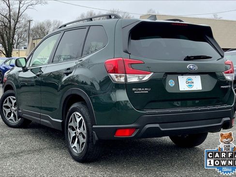 Certified 2023 Subaru Forester Premium image 13