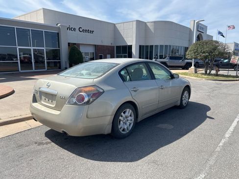 Used 2009 Nissan Altima 2.5 S w/ Convenience Pkg image 5