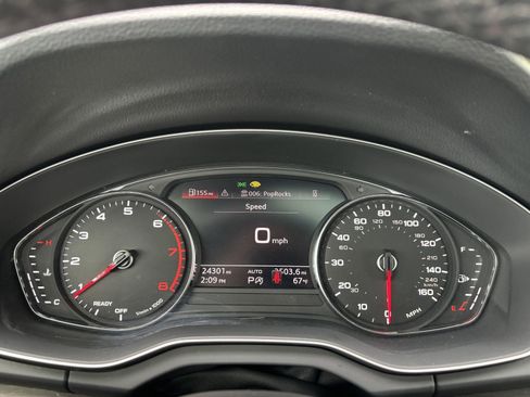 Used 2023 Audi Q5 2.0T Premium w/ Convenience Package AWD/4WD image 8