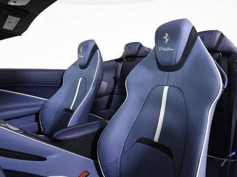 Certified 2025 Ferrari Roma Spider RWD image 5