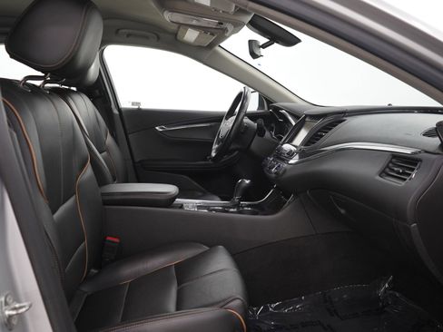 Used 2018 Chevrolet Impala Premier FWD image 11