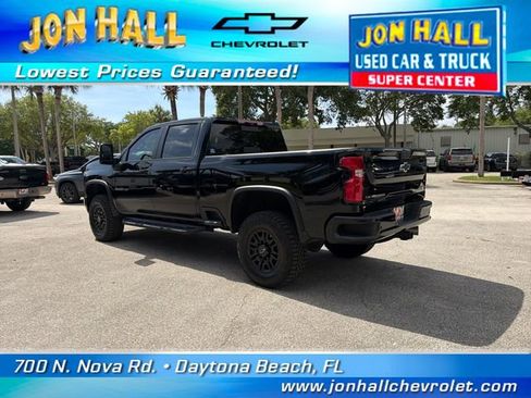 Used 2024 Chevrolet Silverado 2500 ZR2 w/ Technology Package AWD/4WD image 9