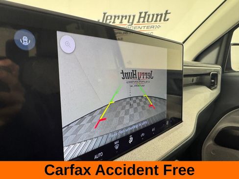 Used 2026 Ford Maverick XLT FWD image 3