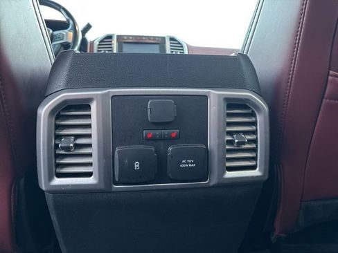 Used 2021 Ford F250 Platinum w/ FX4 Off-Road Package image 28
