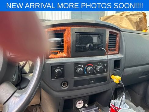 Used 2006 Dodge Ram 2500 Truck SLT w/ Light Group AWD/4WD image 14