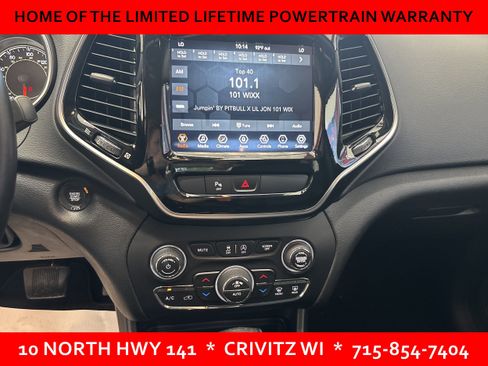 Used 2020 Jeep Cherokee Limited FWD image 10