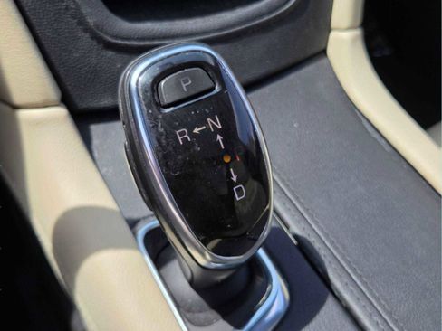Used 2019 Cadillac XT5 Luxury FWD image 24