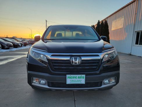 Used 2017 Honda Ridgeline RTL-E image 2