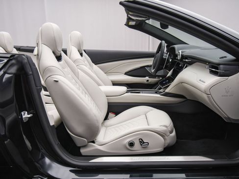 New 2025 Maserati GranCabrio Modena image 45