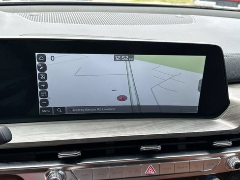 Certified 2025 Kia Telluride SX Prestige X-Line AWD/4WD image 32