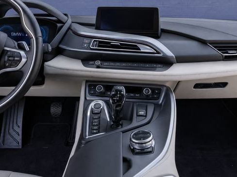 Used 2014 BMW i8 AWD/4WD image 15