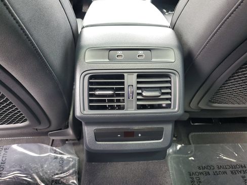 Used 2025 Audi Q5 Premium w/ Convenience Package AWD/4WD image 12