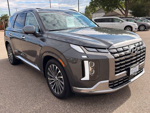 Used 2025 Hyundai Palisade Calligraphy AWD/4WD image 5