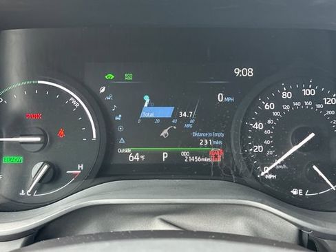 Certified 2025 Toyota Sienna XLE w/ XLE Plus Package AWD/4WD image 31