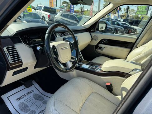Used 2019 Land Rover Range Rover HSE AWD/4WD image 10