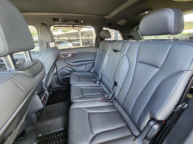 Used 2025 Audi Q7 3.0T Premium Plus AWD/4WD image 14