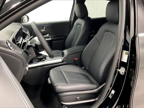 New 2026 Mercedes-Benz GLA 250 GLA 250 image 9