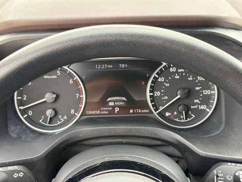 Used 2023 Nissan Rogue SV image 19