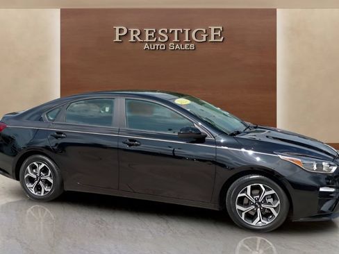 Used 2021 Kia Forte LXS FWD image 10