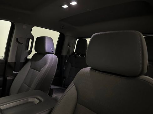 Used 2019 Chevrolet Silverado 1500 LT w/ Texas Edition RWD image 30
