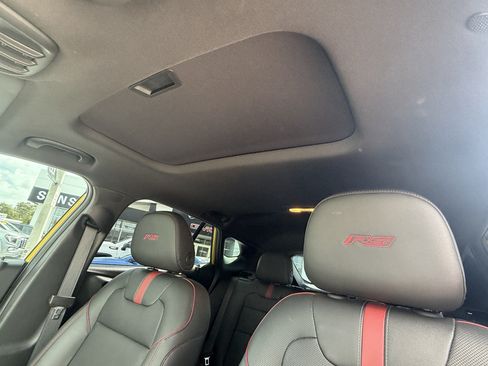 Certified 2024 Chevrolet Trax RS w/ Sunroof Package FWD image 22