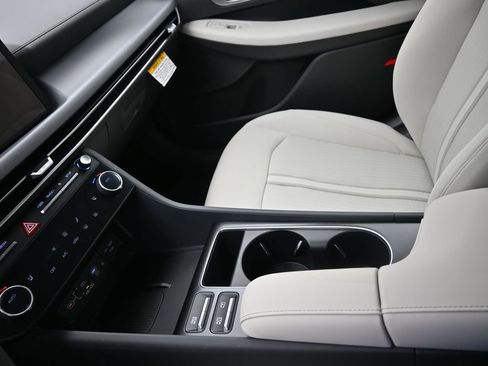 New 2026 Hyundai Sonata SEL FWD image 19
