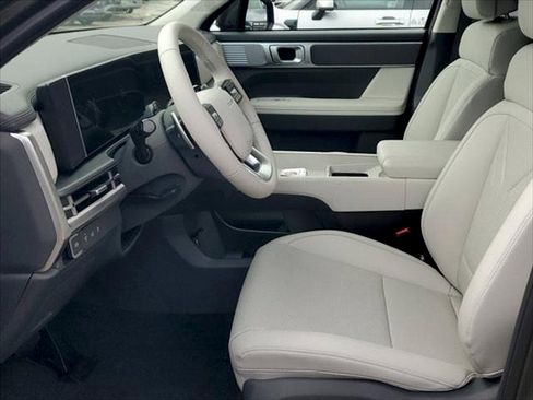 New 2026 Hyundai Santa Fe SEL FWD image 8