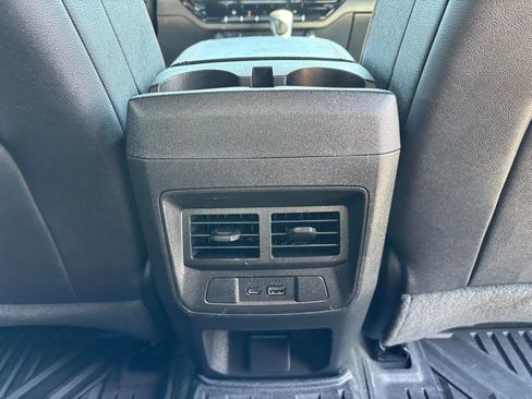 Used 2023 GMC Canyon AT4 w/ AT4 Premium Package AWD/4WD image 28