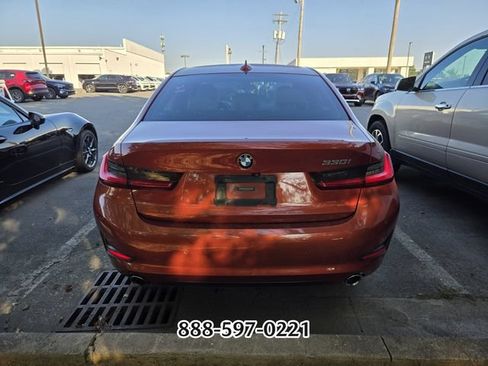 Used 2019 BMW 330i Sedan w/ Premium Package RWD image 4