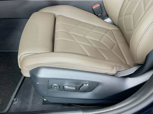 New 2026 BMW 530i xDrive w/ M Sport Package image 21