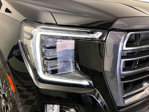 Certified 2024 GMC Yukon AT4 w/ AT4 Premium Plus Package AWD/4WD image 27