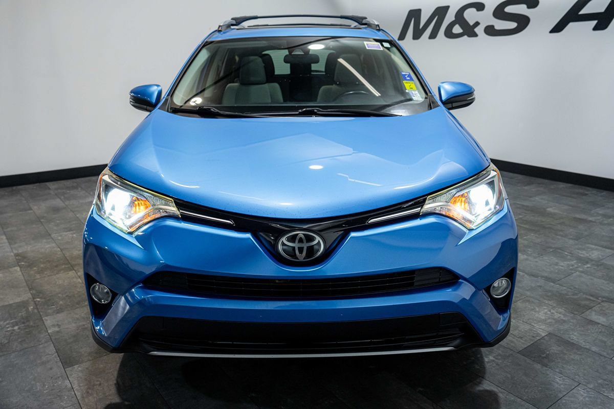 Used 2017 Toyota RAV4 XLE w/ Plus Special Value Package AWD/4WD image 6