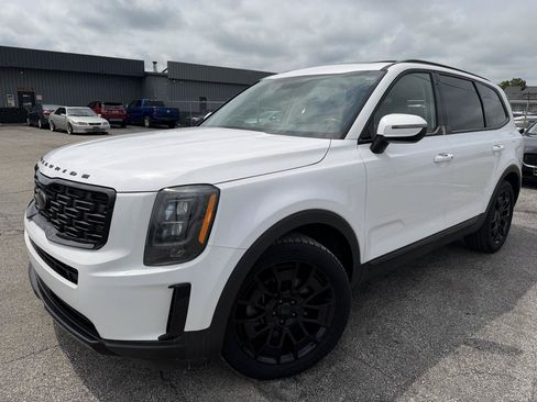 Used 2021 Kia Telluride EX w/ EX Premium Package AWD/4WD image 3