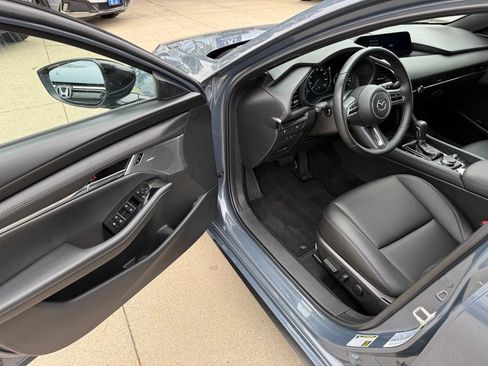 Used 2021 MAZDA MAZDA3 AWD 2.5 Turbo Hatchback image 12